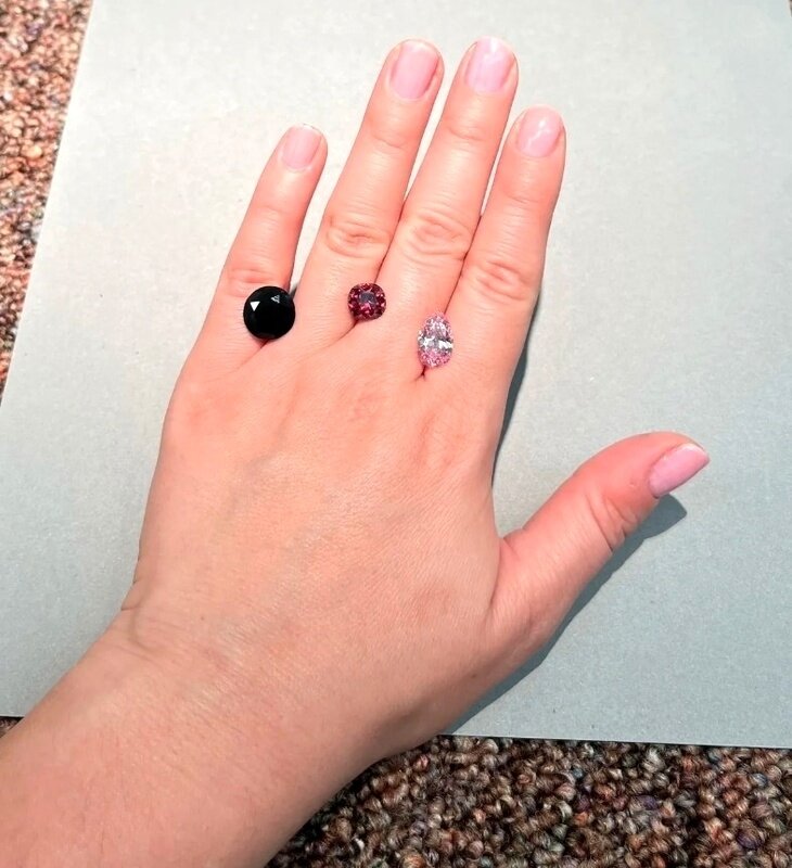 شکلگیری «الماس رنگی» در اعماق زمین چگونه است؟