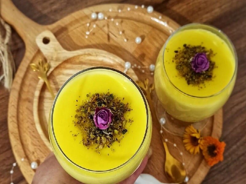 فرنی بستنی؛ دسر سنتی خوشمزه مخصوص روزهای گرم