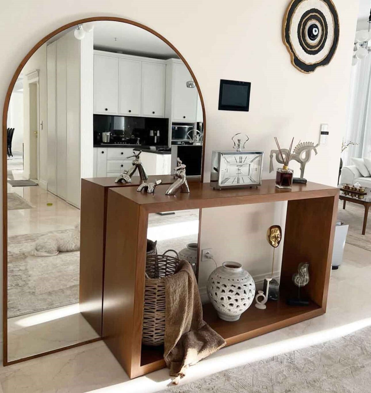 ایدههای خلاقانه برای تغییر دکوراسیون منزل با استفاده از آینه ایدههای خلاقانه برای تغییر دکوراسیون منزل با استفاده از آینه