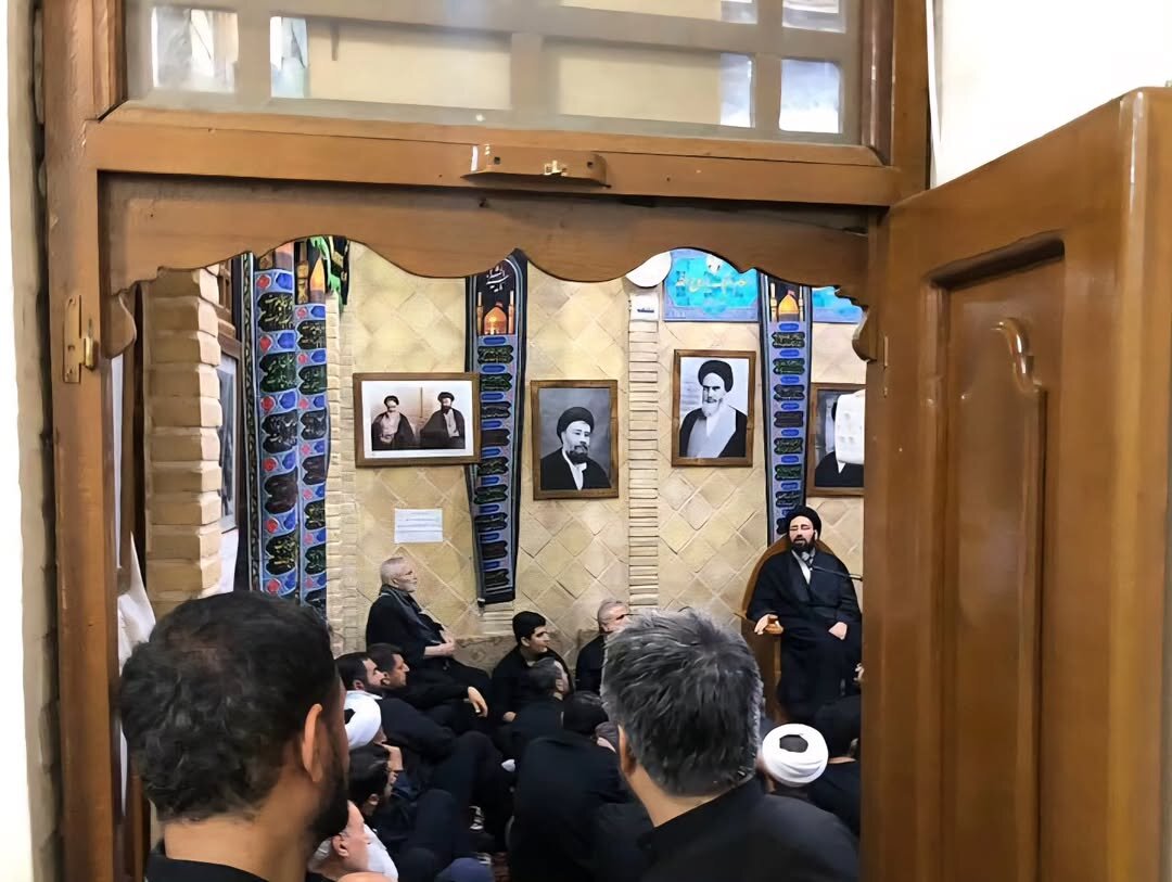 روضه اربعین در بیت امام خمینی در نجف | تصاویر