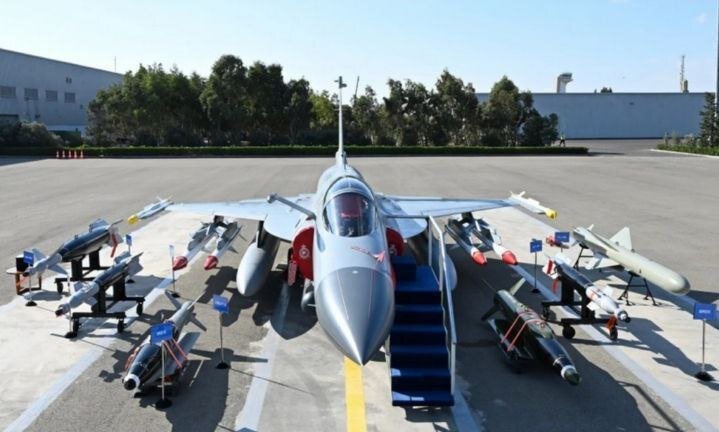 الهام علیاف ۴۰ فروند جنگنده جدید خرید | خلبانها را پاکستان آموزش میدهد