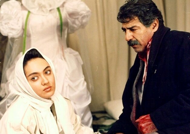 چهرۀ «نیکی کریمی» ۳۳ سال قبل در ۲۱ سالگی