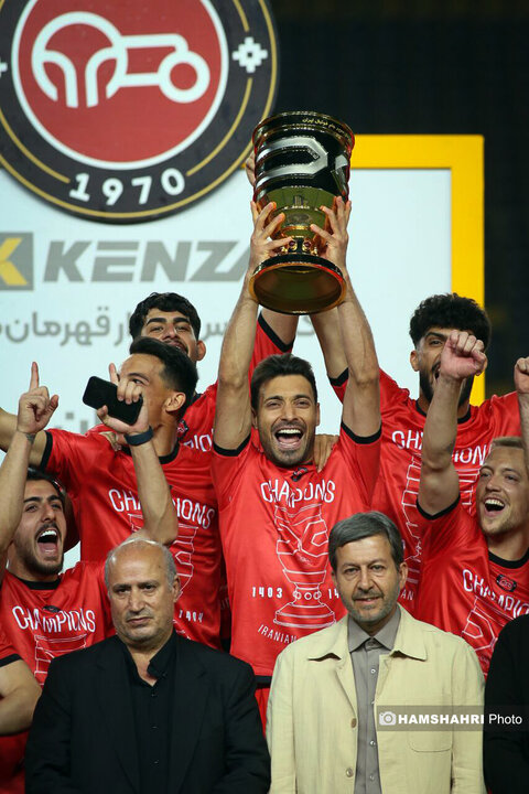 گزارش تصویری از جشن قهرمانی تراکتور در سوپرجام