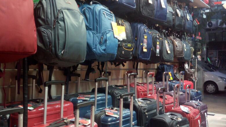 خرید کردن در لاله زار قدیم