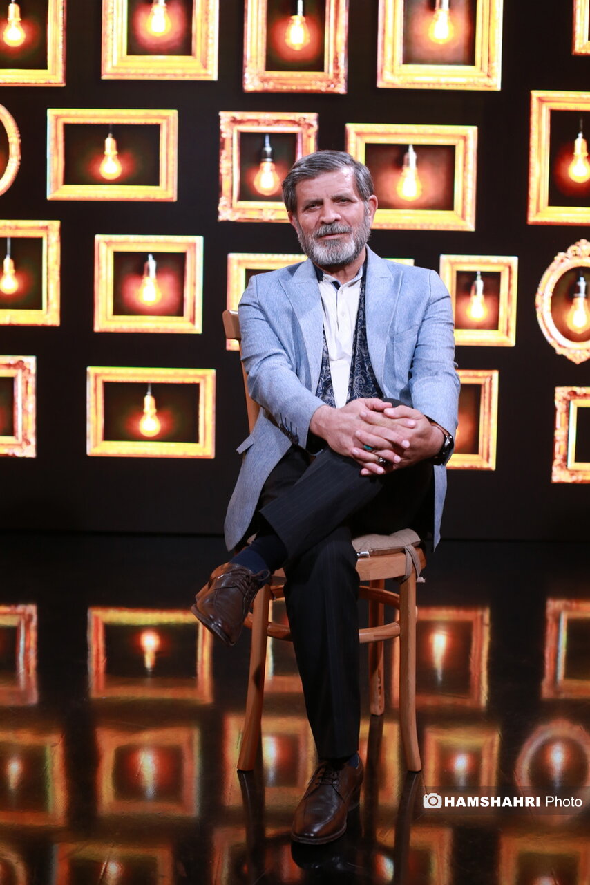 برنامه صد قسمت سوم