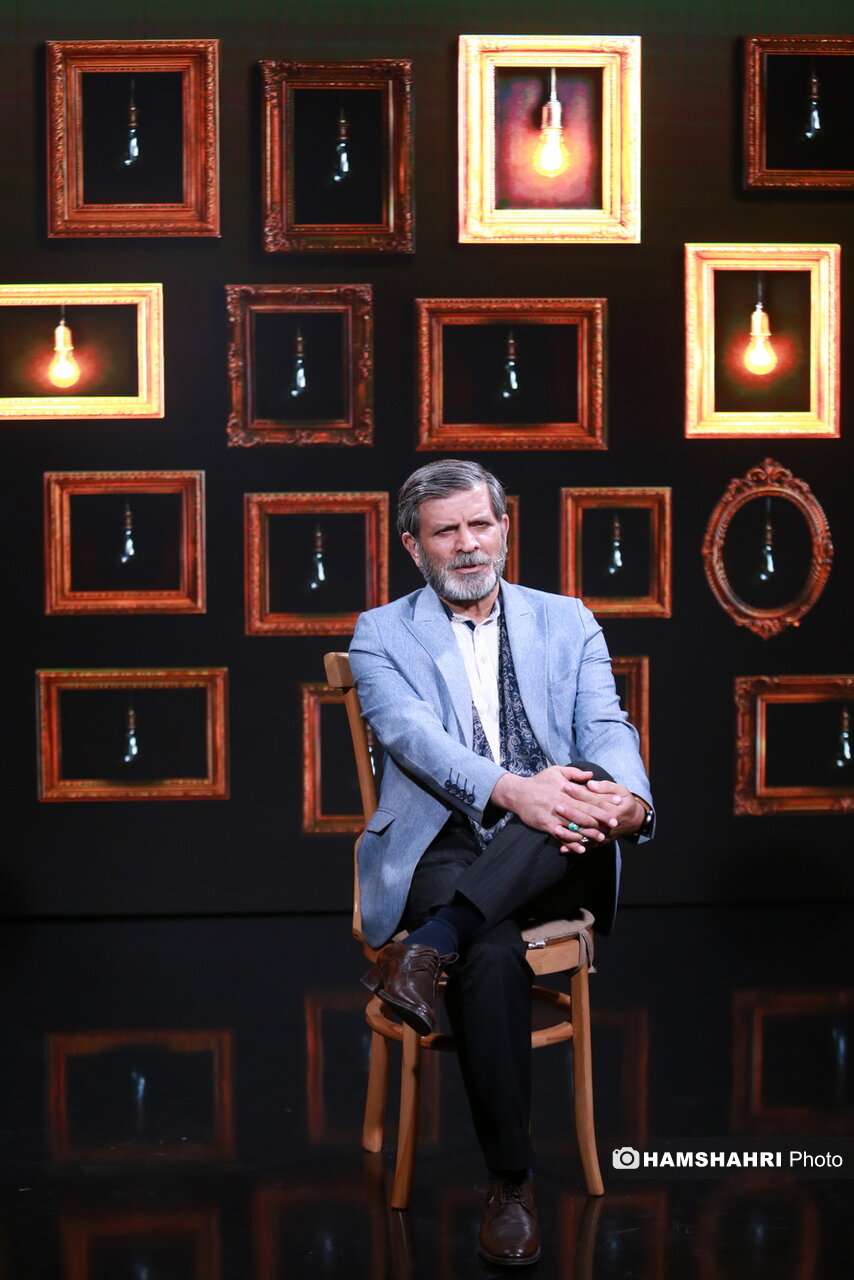 برنامه صد قسمت سوم