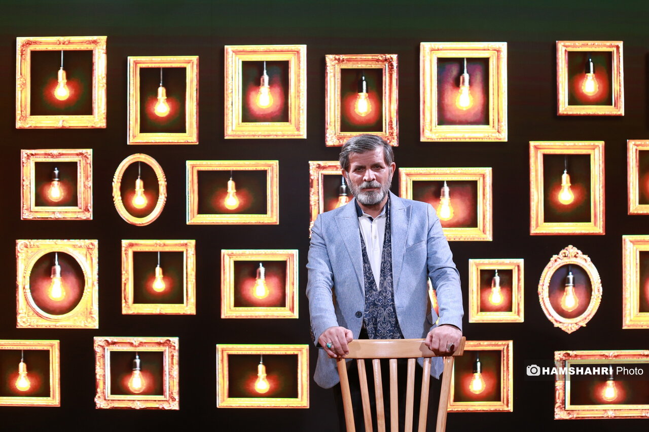 برنامه صد قسمت سوم