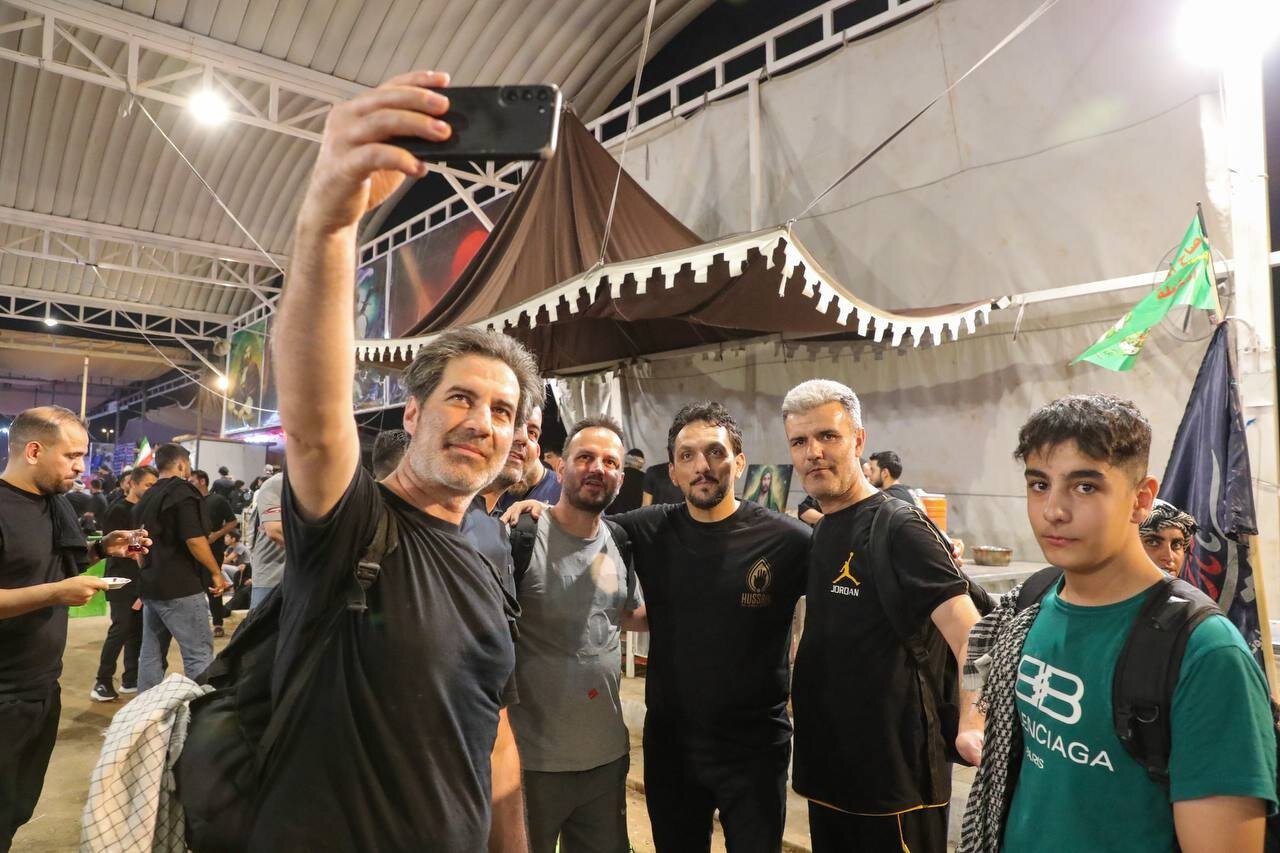 قهرمانان و مدالآوران در بینالحرمین