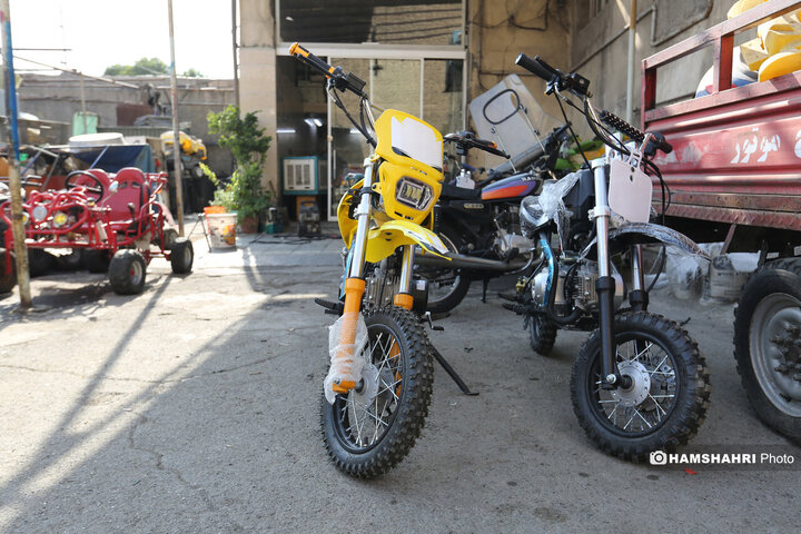 موتور های کوچک و مینی کراس در میدان گمرک