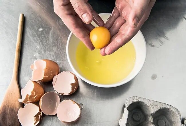 زرده تخم مرغ برای قلب خطرناک است؟