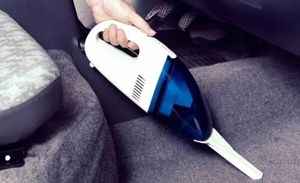 روشهای شستن موکت کف خودرو برای تمیزی و دوام بیشتر