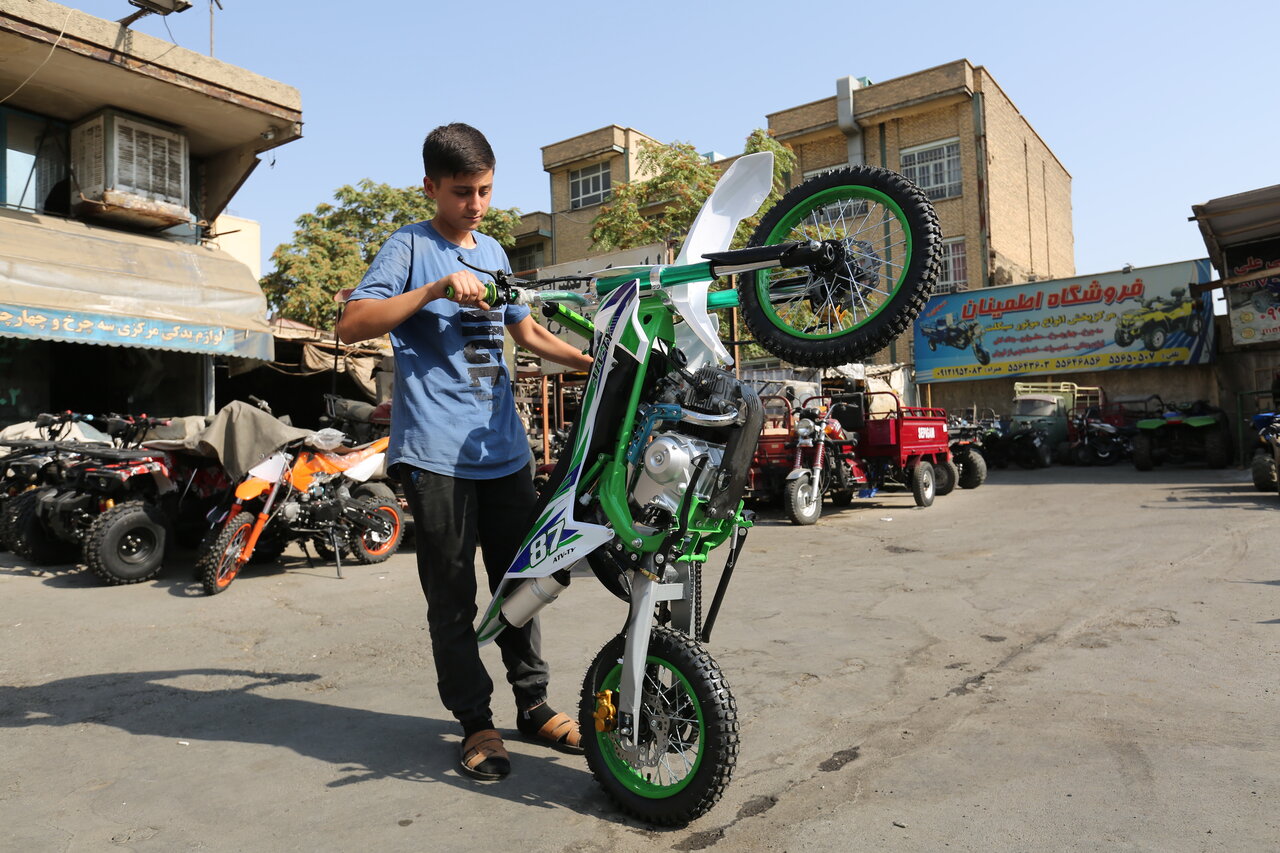 اسباببازیهایی که ارابه مرگ شدند | چطور موتور هدیه شده به یک کودک، جانش را گرفت؟