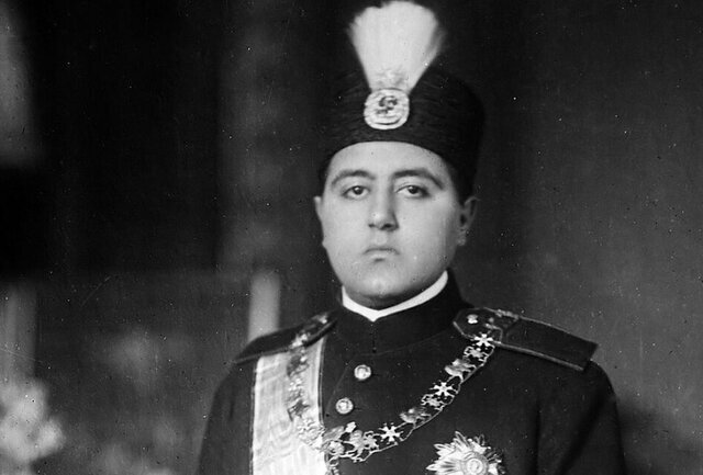 کارنامه تحصیلی و نمرههای احمدشاه قاجار را ببینید + عکس