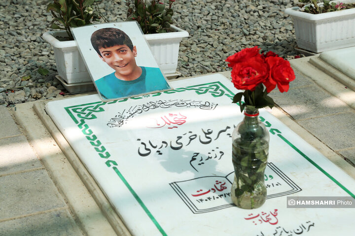 قطع 42 بهشت زهرا