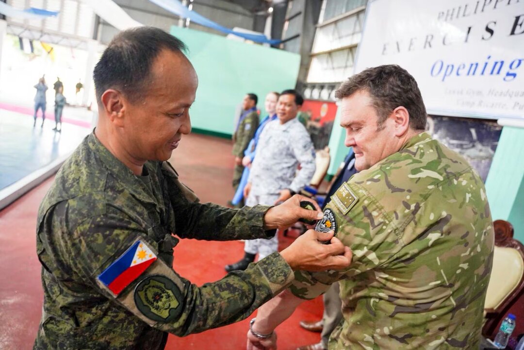 اقدام نظامی آمریکا و متحدانش ضد چین + تصاویر