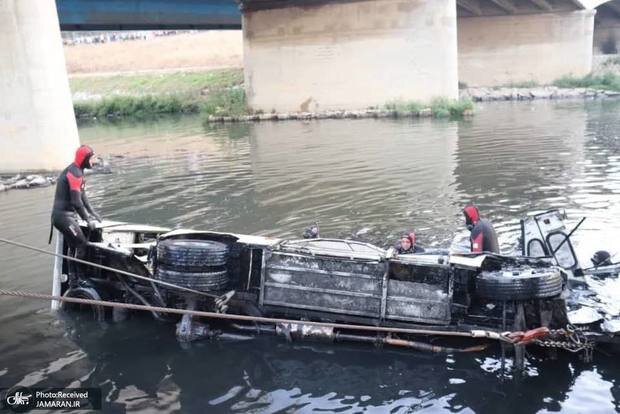 سقوط اتوبوس در رودخانه با ۲۷ کشته و زخمی | تصاویر