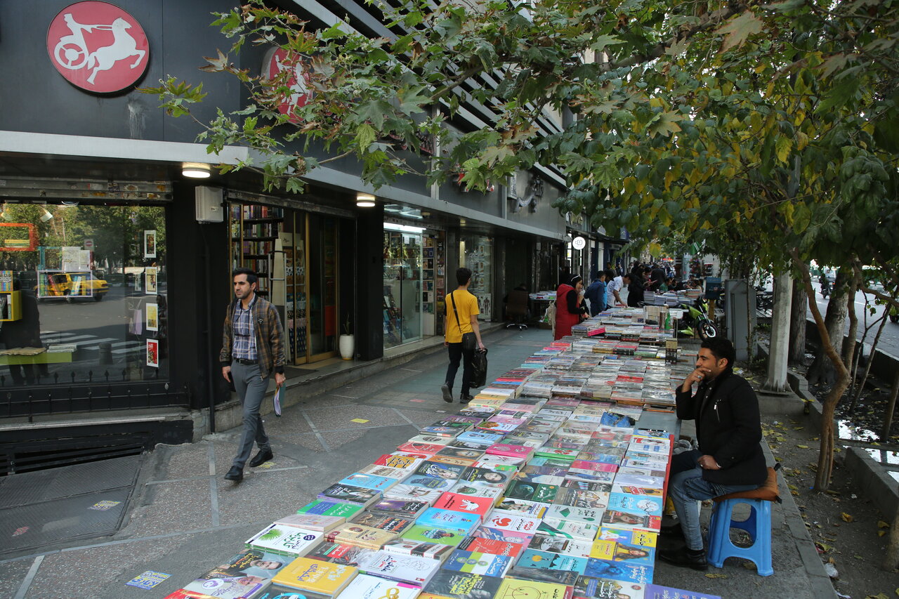 آشنایی با پاتوقهای دوستداشتنی تهران برای کتاببازها