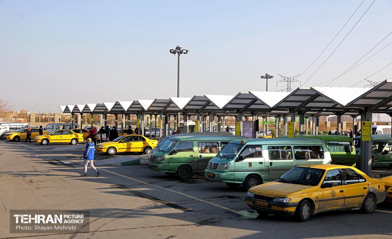 یاری- پنل خورشیدی متحرک