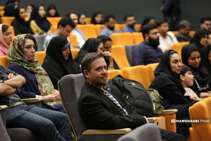 آیین گرامیداشت و نشست صمیمانه شهردار تهران با خبرنگاران