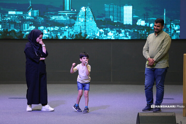 آیین گرامیداشت و نشست صمیمانه شهردار تهران با خبرنگاران