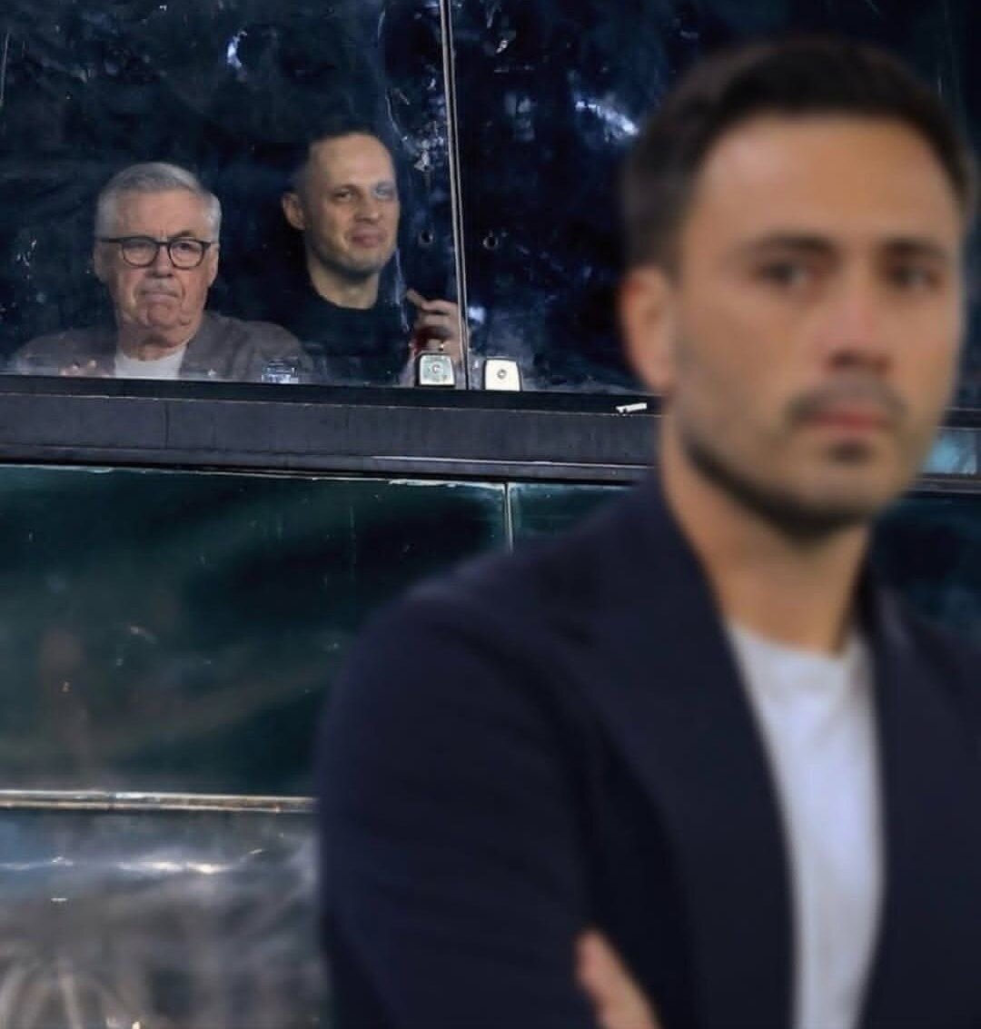 آنچلوتی پدر در تماشای تیم پسر | عکس