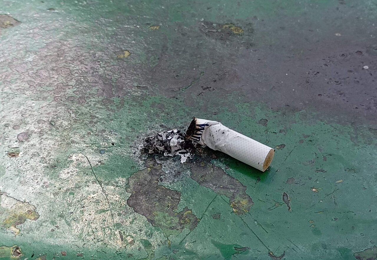 جمع آوری ته سیگار