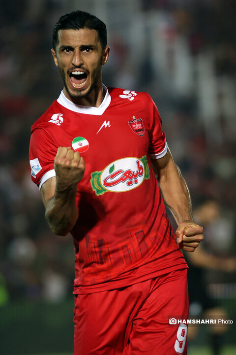 تصاویر بازی فوتبال پرسپولیس ۱-۱ فجرسپاسی