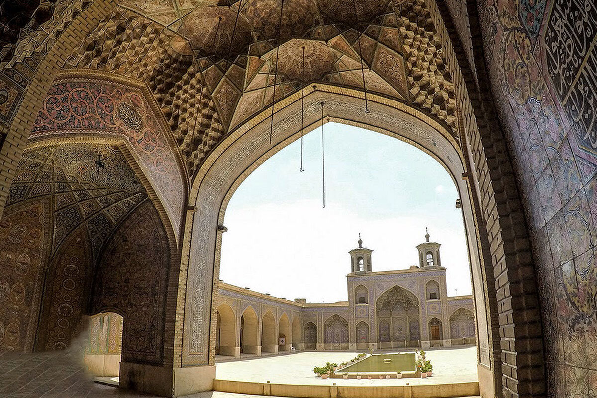 مسجد صورتی شیراز کجاست ؟ + عکس مسجد صورتی شیراز مسجد نصیرالملک