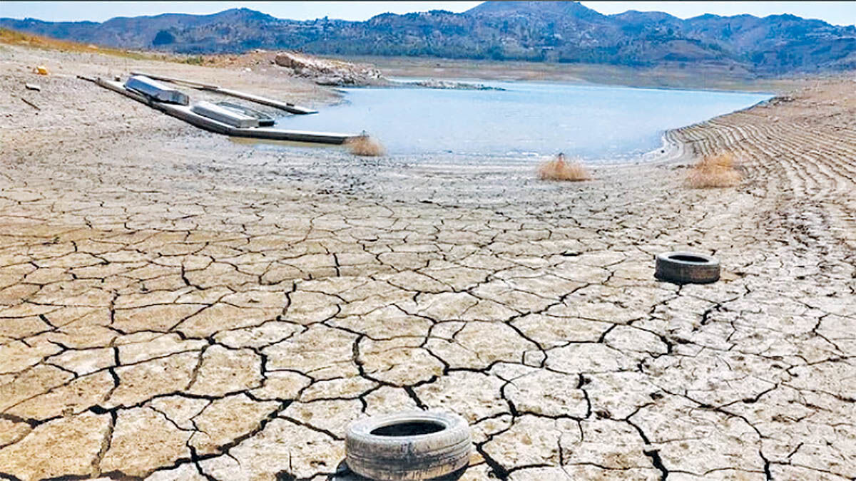مرگ ۶۰ درصد تالابهای ایران در تابستان ۱۴۰۴ | این رودخانهها امسال خشک شدند خشکسالی - کم آبی - بحران آب