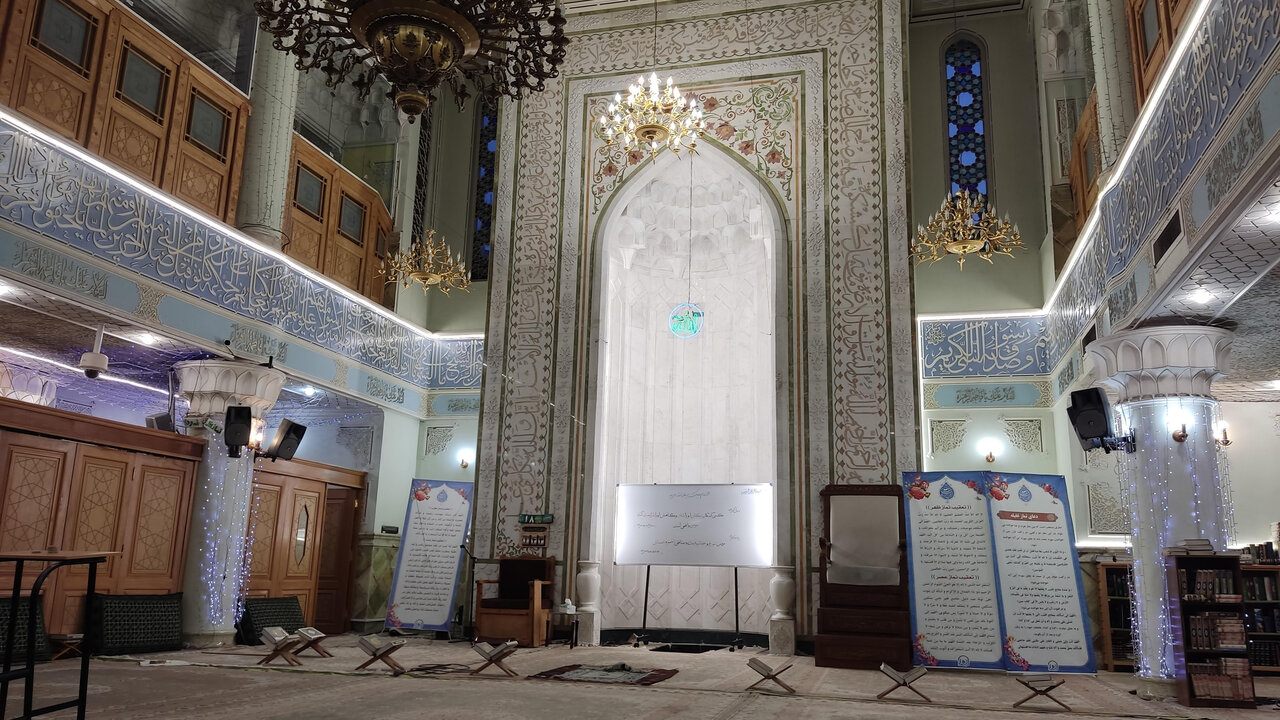 گردش در پاتوقهای مذهبی در غرب پایتخت