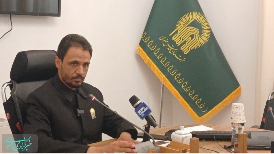 زیر چتر امام غریب