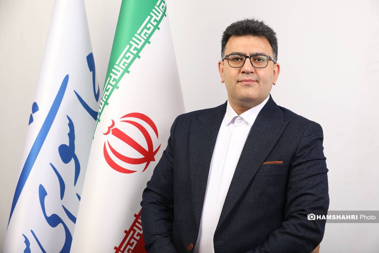 چرا پزشکان زیرمیزی میگیرند؟ | ۱۶ درصد پزشکان شرایط زیرمیزی گرفتن را دارند | دستمزد پزشکان مثل هیچ کس نیست