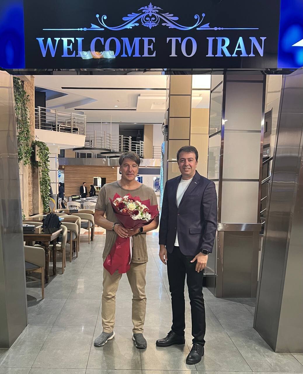 مربی جدید پرسپولیس وارد تهران شد + عکس