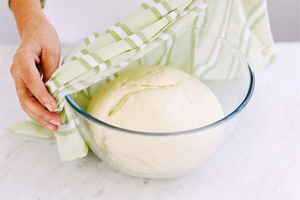 طرز تهیه نان برنجی گیلان