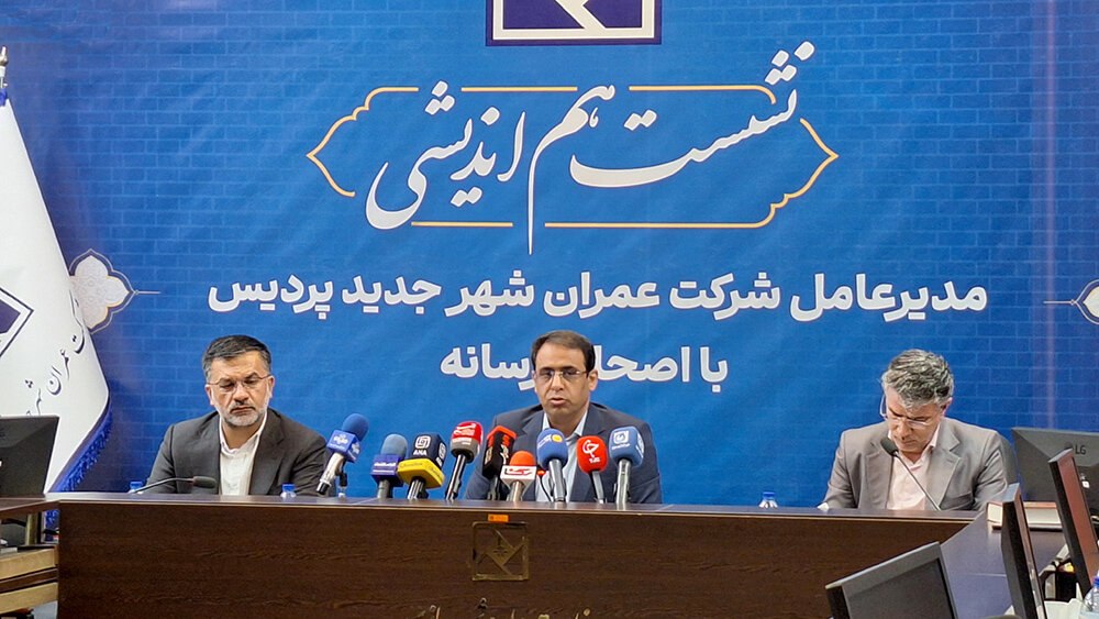 هشدار مدیرعامل پردیس برای خریداران امتیاز مسکن ملی | تحویل ۲۳۵۷ مسکن مهر پردیس در هفته دولت