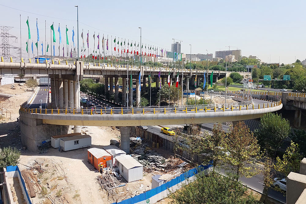 بهره برداری از یک دوربرگردان در بزرگراه مهم پایتخت؛به زودی+ تصاویر