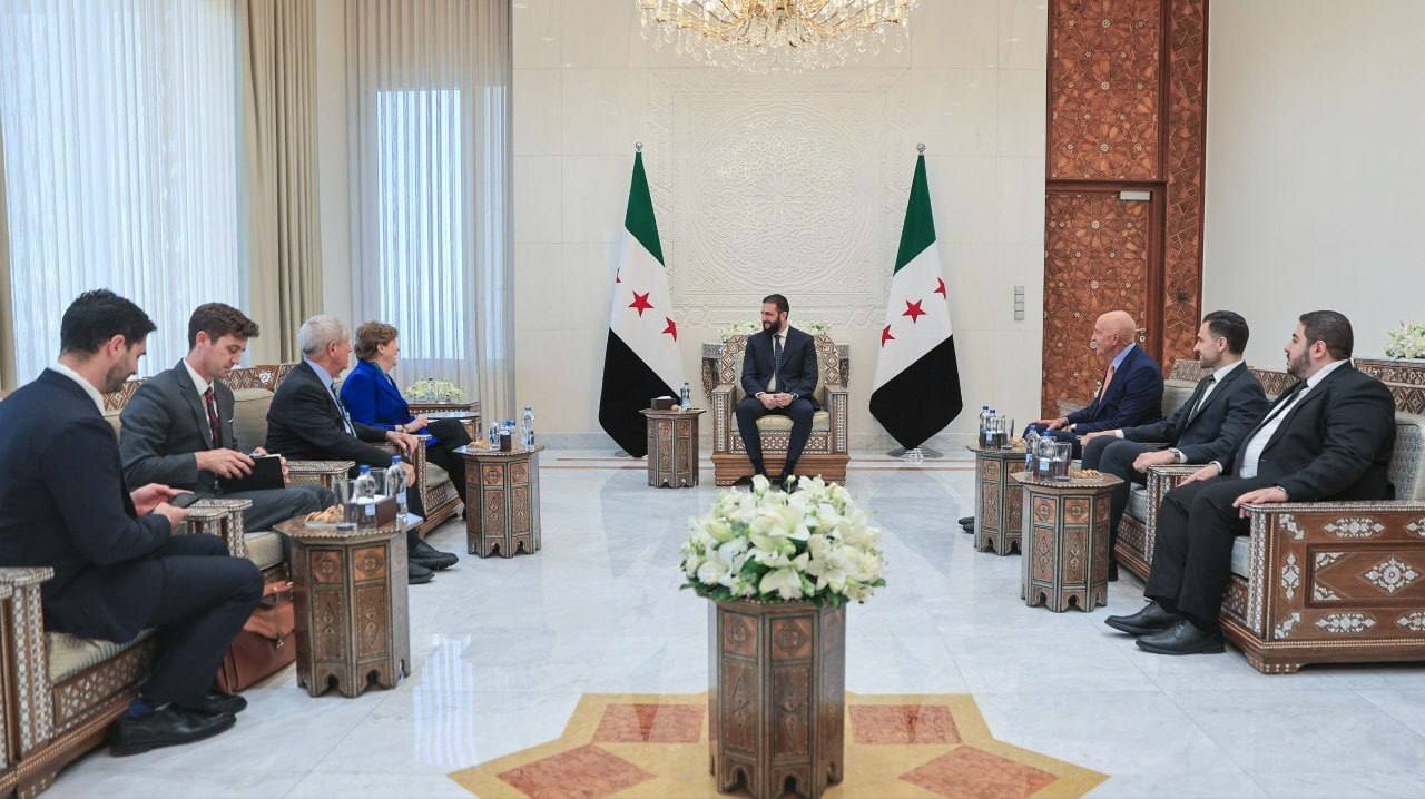 دیدار و گفت و گوی سناتورهای آمریکایی با جولانی | تصاویر