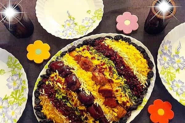 چه غذاهایی را میتوان با خرما تهیه کرد؟
