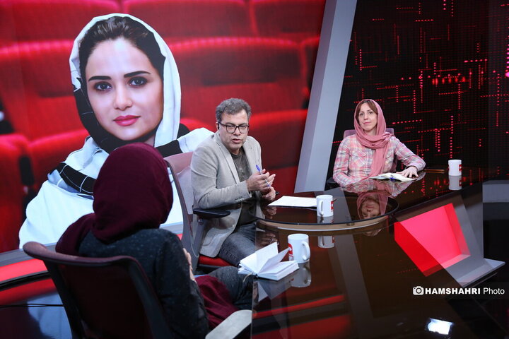 لیلا حاتمی، پریناز ایزدیار؛ مقایسه دو نسل