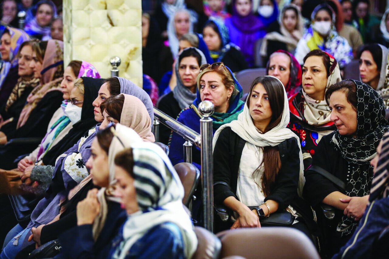 دشمن نقش بر آب میزند|کلیمیان ایرانی از همبستگی خود با هموطنان مسلمانشان میگویند