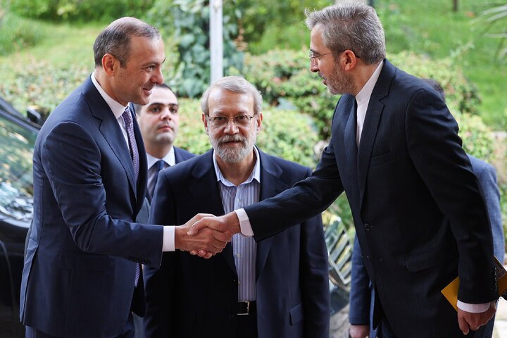 حکم لاریجانی برای دیپلمات ارشد دولت شهید رئیسی + جزئیات