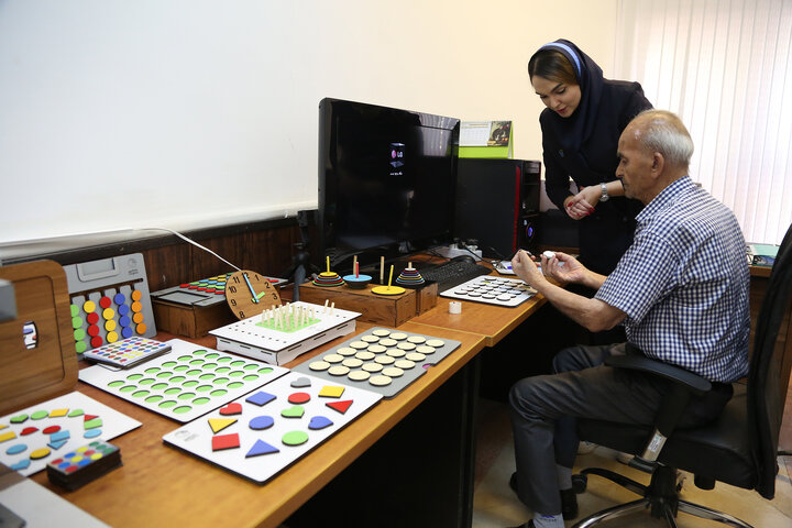 مرکز توانمند سازی سالمندان فرآهنگ