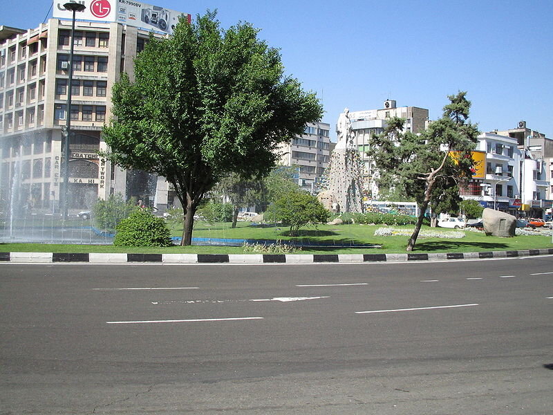 میدان فردوسی