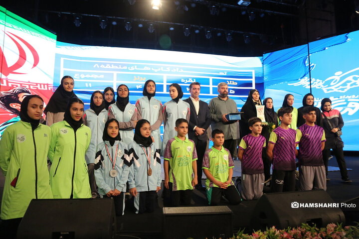 اختتامیه قهرمان شهر