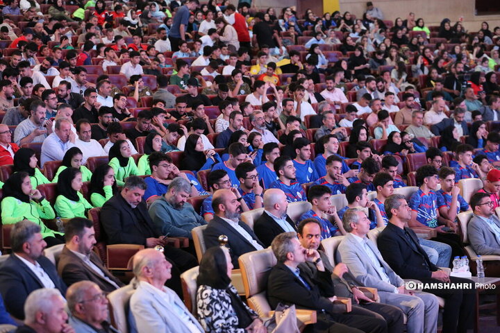 اختتامیه قهرمان شهر