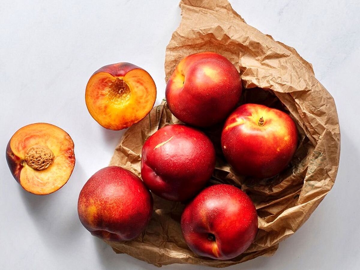 میوه ای که برای درمان یبوست و تقویت کبد معجزه می کند | میوه ای سودمند برای افراد لاغر و نحیف!