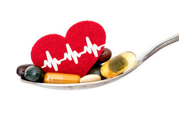 ویتامین هایی که برای قلب مضر هستند | برای تقویت قلب چه ویتامینی بخوریم؟