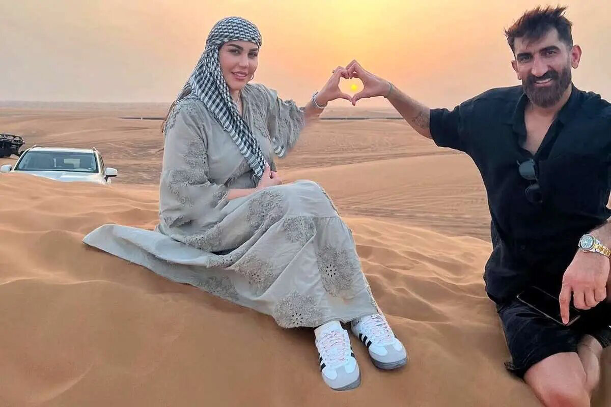 بیرانوند با همسر و فرزندانش در صحرای دبی | تصاویر