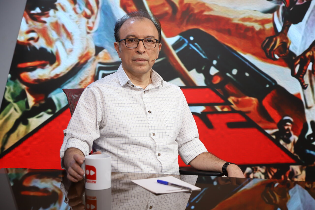 پرمخاطبترین فیلم تاریخ سینمای ایران با چه هزینهایی ساخته شد؟ سعید راد و جمشید آریا چقدر دستمزد گرفتند؟