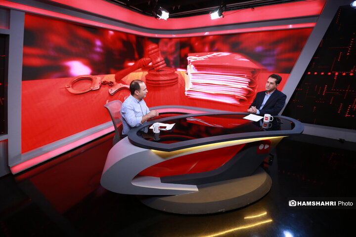 بازخوانی پرونده باند دیوار چین و پدر کیف‌قاپی ایران